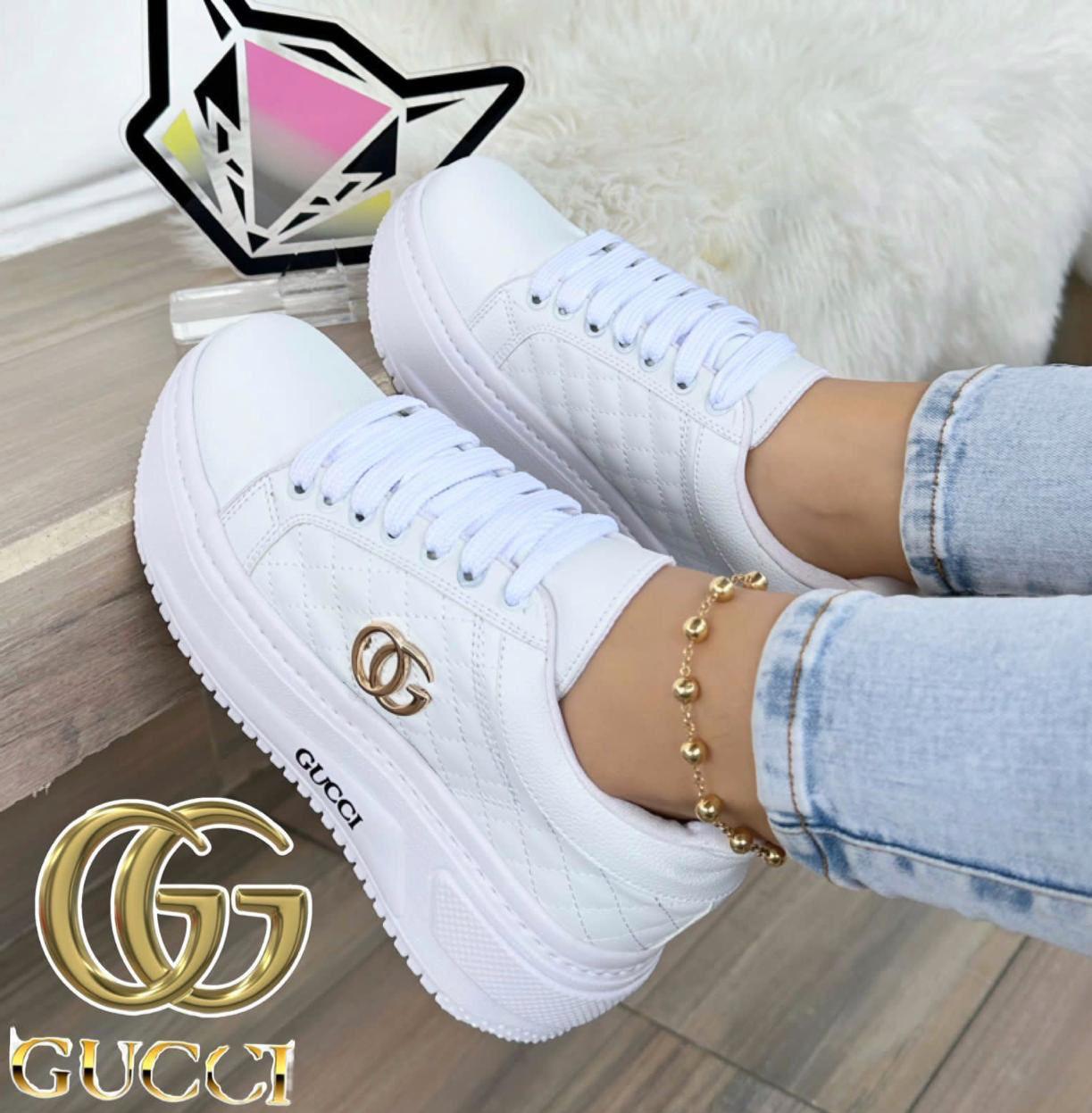 Bellos tenis Gucci Amc Blanco